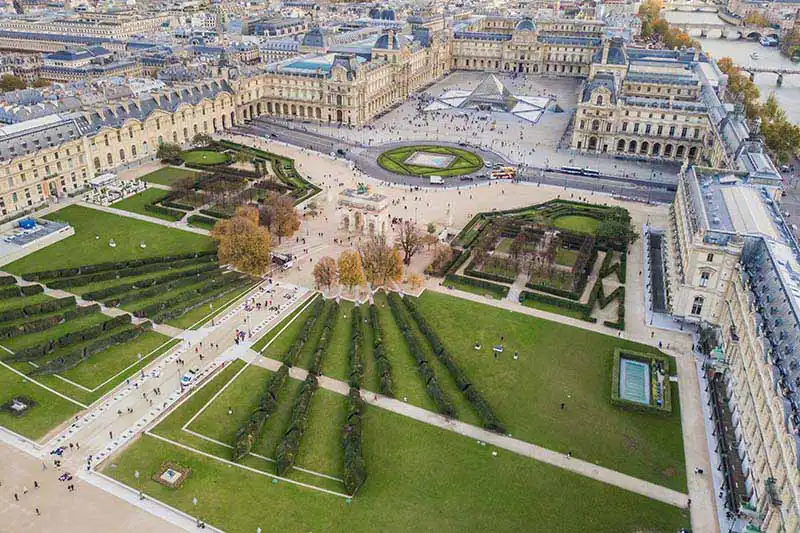 Louvre Paris Louvre museum Paris