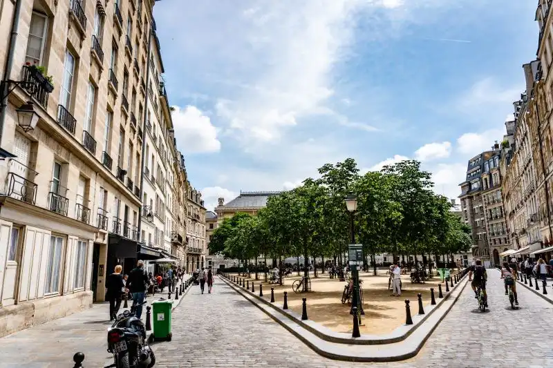 famous neighborhoods in paris famous neighborhoods in paris